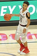 https://upload.wikimedia.org/wikipedia/commons/thumb/a/a7/20170329_MCDAAG_Trae_Young_dribbling.jpg/120px-20170329_MCDAAG_Trae_Young_dribbling.jpg